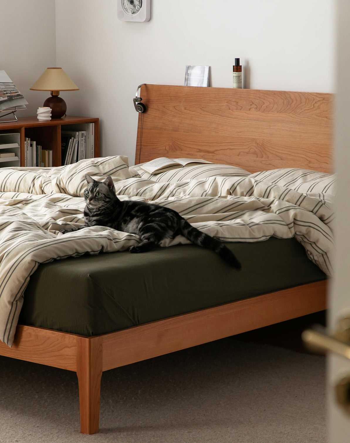 Mori Home - Utopia 樱桃木實木床架