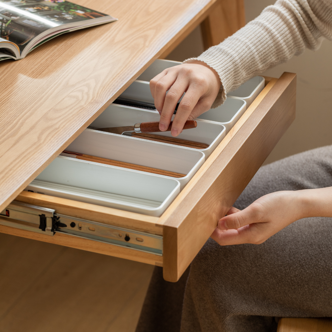 Belly 斜腳餐桌 - mori home