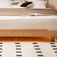 Knight 實木有燈床架