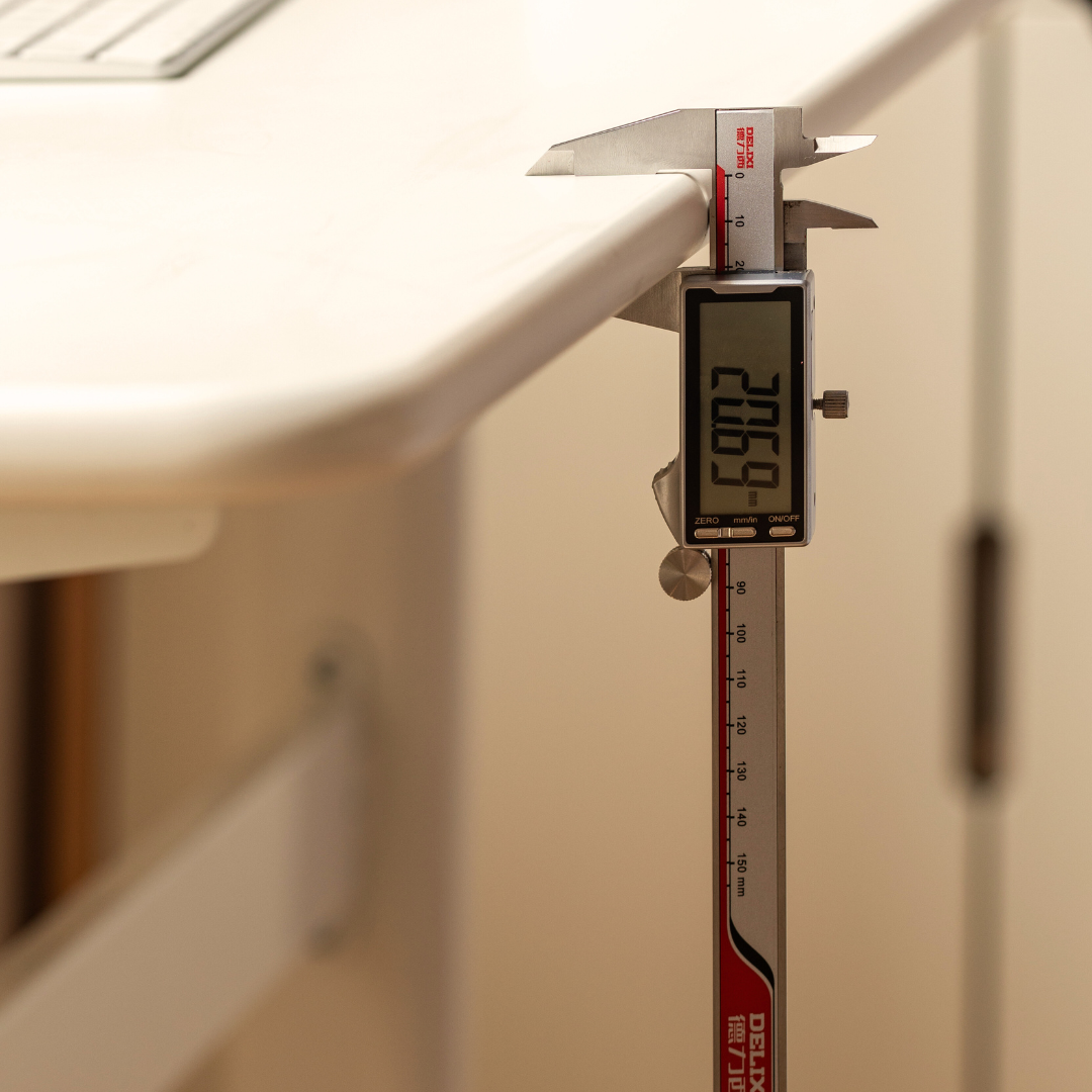 Mori Home - Creamy 升降桌