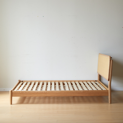 Rattan V 實木床架-mori home