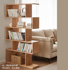 Mori Home - Prague 書架