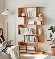 Mori Home - Prague 書架