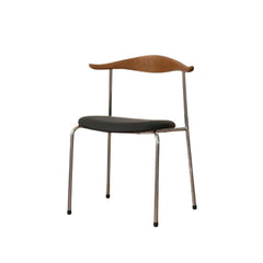 <tc>Vintage OX Horn Chair</tc>