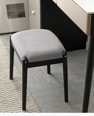 Mori Home - Smoky Dark 梳妝椅 Mori Home - Smoky Dark 梳妝椅