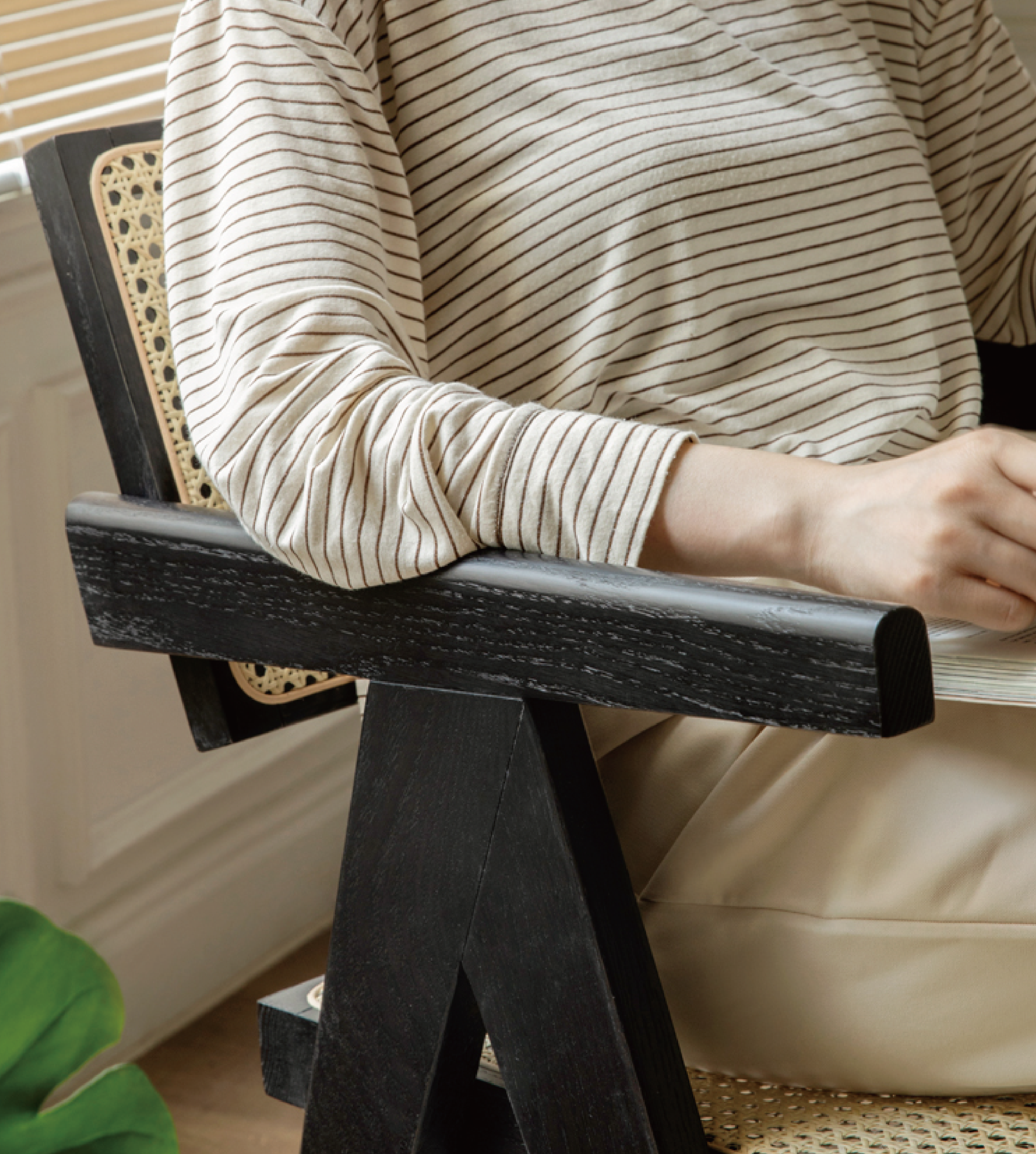 Mori Home - Rattan Chandigarh 餐椅