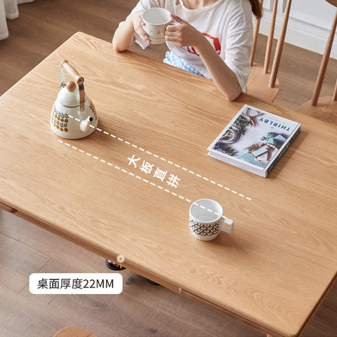 Mori Home - Berlin 餐桌 Mori Home - Berlin 餐桌