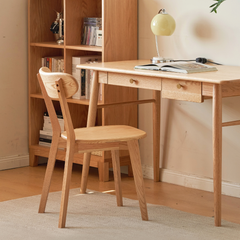 Butterfly dining chair