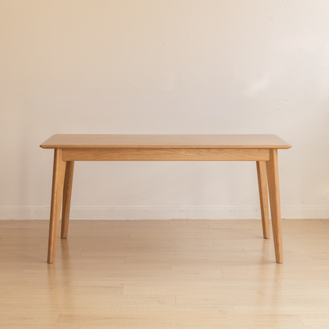 Belly 斜腳餐桌 - mori home