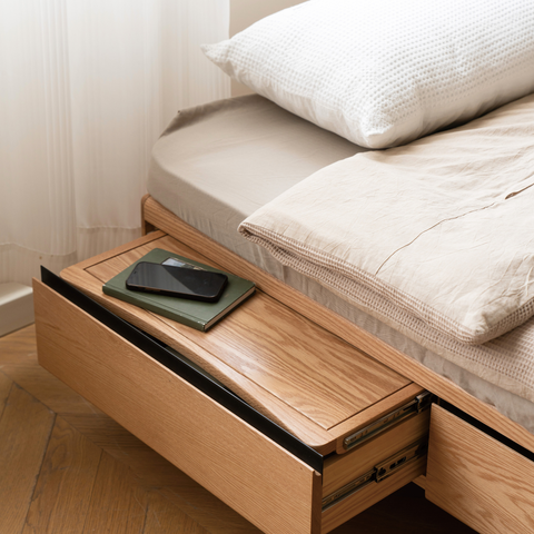 Embrace 實木床架-mori home