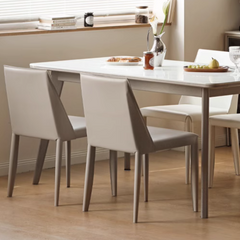 Saddle dining chair