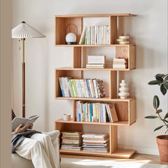 Mori Home - Prague 書架
