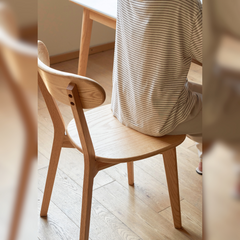 Butterfly dining chair