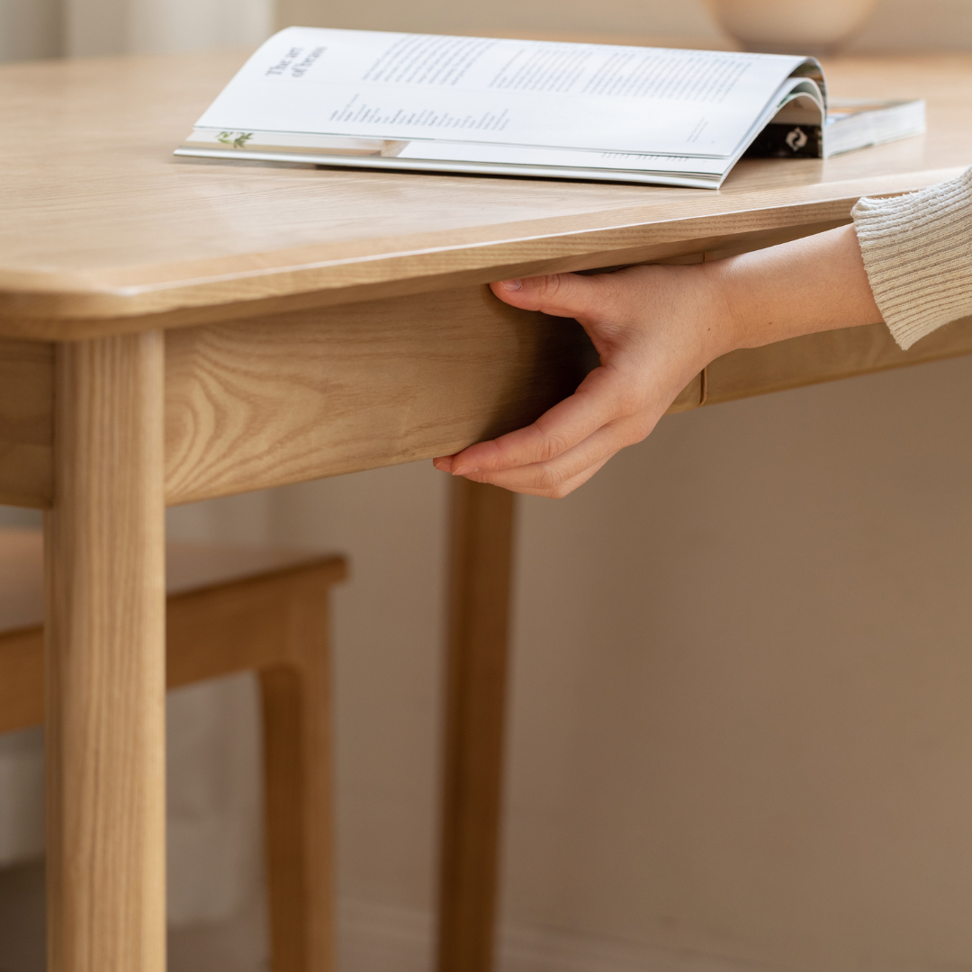 Belly 斜腳餐桌 - mori home