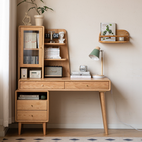 組合實木書桌，左下方連櫃桶，上座有掀門及開放式展示架