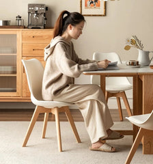 Mori Home - Eames 奶油風PU皮軟墊實木餐椅